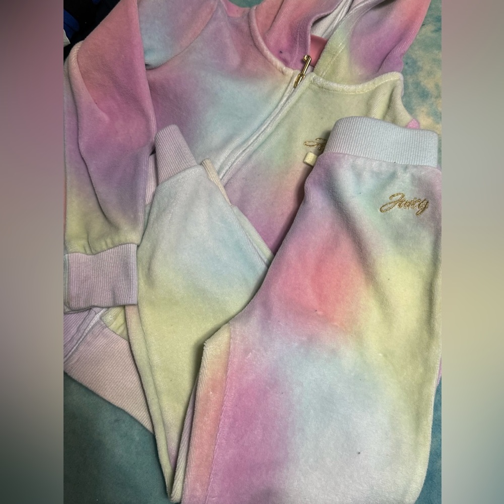Juicy couture, girl, sweatsuit size small